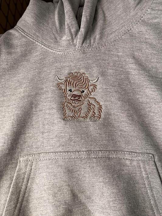 Kids hoodie with highland cow